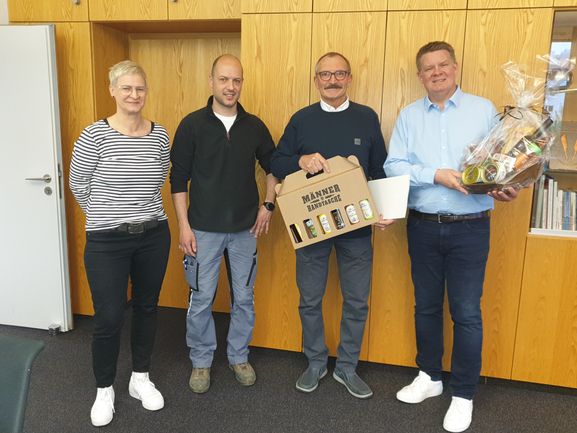 Gratulation zum 25-jährigen Dienstjubiläum von Herrn Vitali Schwedow